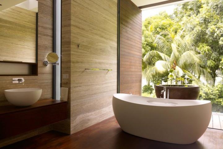 Cuarto de ba&ntilde;o elegante y natural