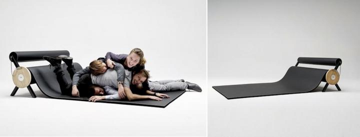 Imágenes del proyecto Karpett, una alfombra enrollable del estudio 5.5 Designers