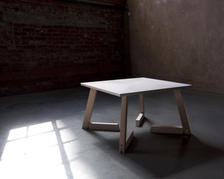 Mesa plegable articulada Bambi