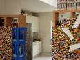 Pared fabricada con piezas Lego