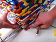 Pared fabricada con piezas Lego