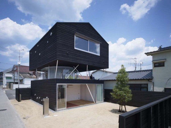 Casa Charred Cedar en Hirosima