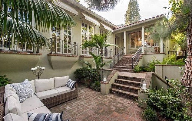 Jodie Foster pone en venta su villa de Hollywood
