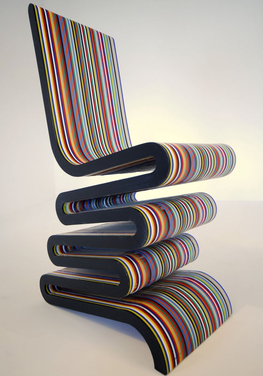 Muebles coloridos estilo retro de Anthony Hartley