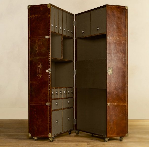 Muebles de Restoration Hardware para darle un toque exótico a tu decoración
