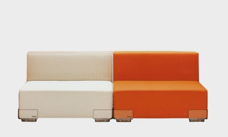 Sofás y pufs modulares de Kartell diseñados por Piero Lissoni